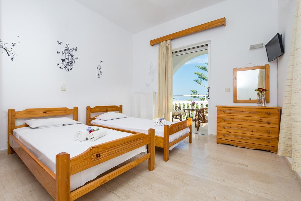 Tassos & Marios Apartments I Laganas Rum bild